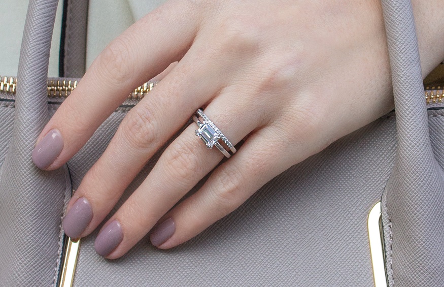 How To Choose A Timeless Engagement Ring