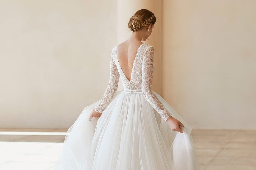 Simple Wedding Dresses: Easygoing Yet A la mode Approach to Observe A Wedding